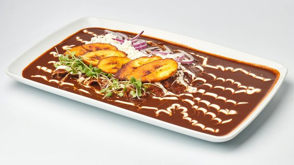 What role does fake news play in the UK media landscape?